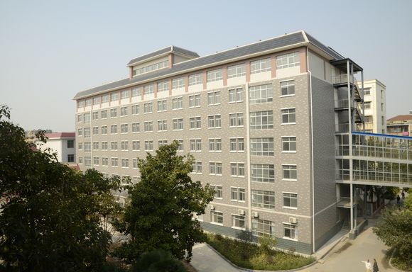 2012319104014880.jpg